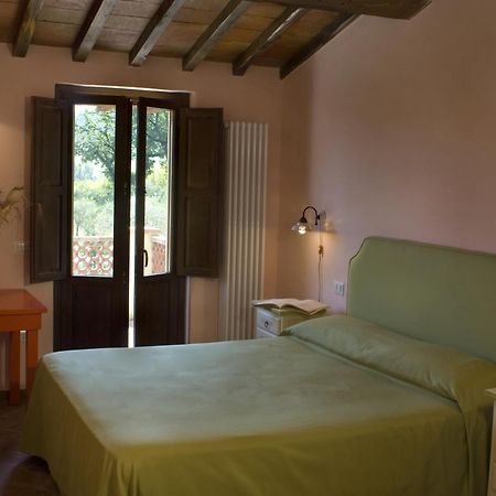 Borgo Le Capannelle Aparthotel Castel Ritaldi Room photo
