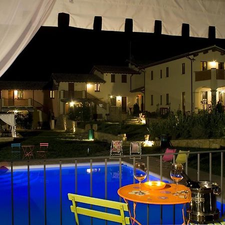 Borgo Le Capannelle Aparthotel Castel Ritaldi Exterior photo